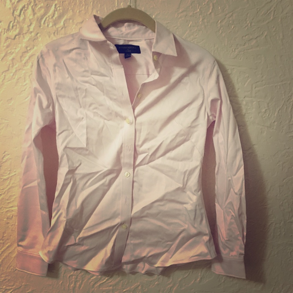 Banana Republic pink button up blouse